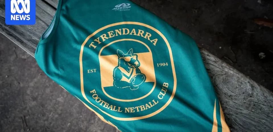 Форма клуба Tyrendarra Football Netball Club на скамейке