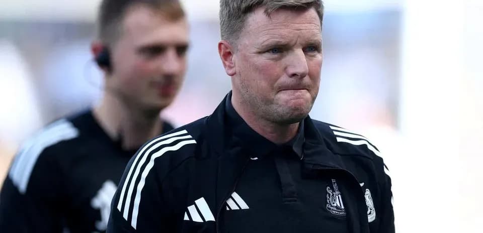 Тренер команды Newcastle United на стадионе