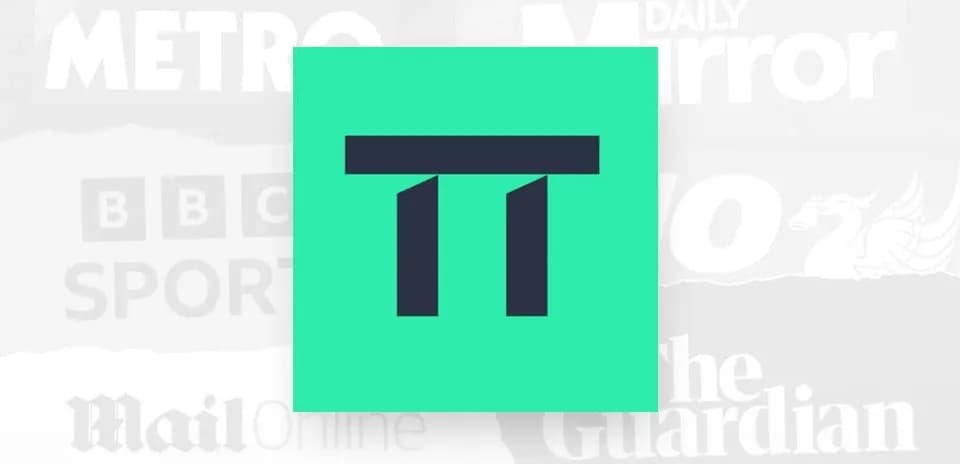 Логотип новостного спортивного портала на фоне газет