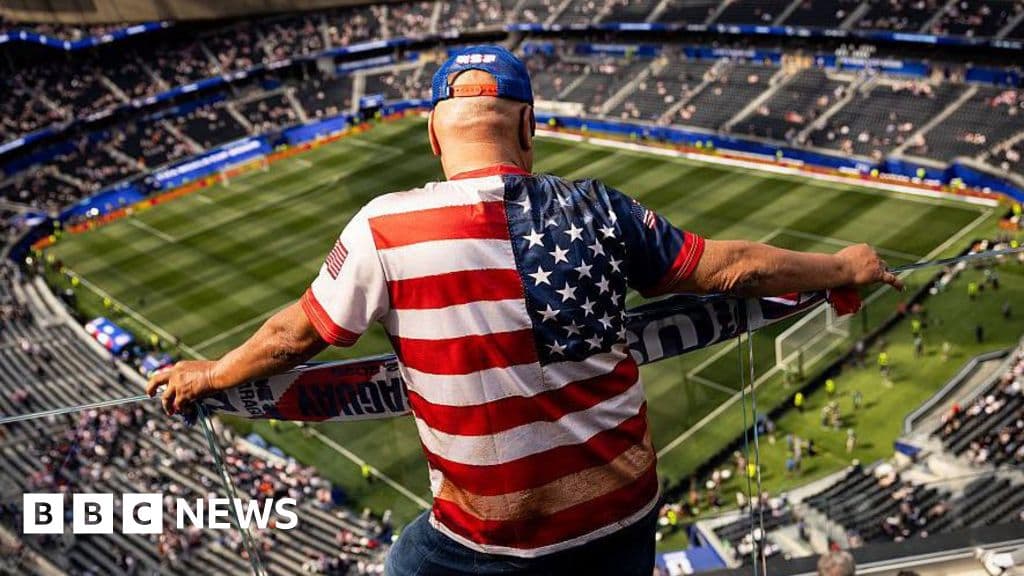Почему в США футбол называют «соккер»?