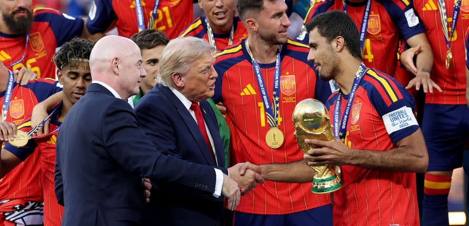 Чемпионат мира 2026: Спорт, политика и деньги в центре внимания