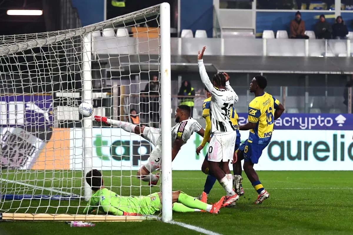 Гол Juventus в матче против Parma Гол Juventus в матче против Parma