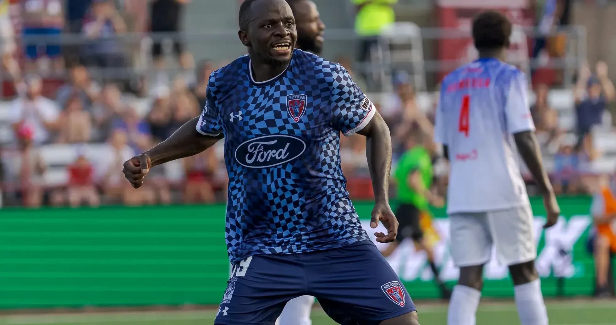 Игрок Indy Eleven празднует гол Игрок Indy Eleven празднует гол